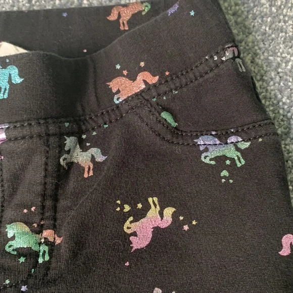 Girls black pants with colorful sparkly unicorn pattern. Size 6. Brand H&M. - Picture 2 of 6